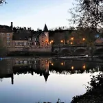 Pet Friendly In Flaignes-havys With Wifi Holiday home Havys