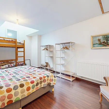 7 Bedroom Beautiful In Flaignes-havys Havys